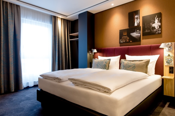 Motel One Stuttgart - Mitte